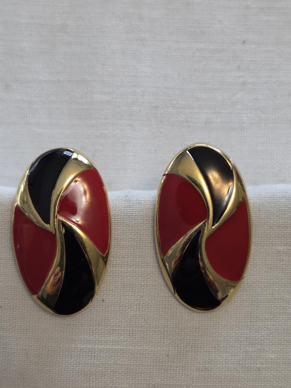 Napier Red, Black & Gold Enamel Geometric Oval Gold-Tone Clip-On Screw Earrings
